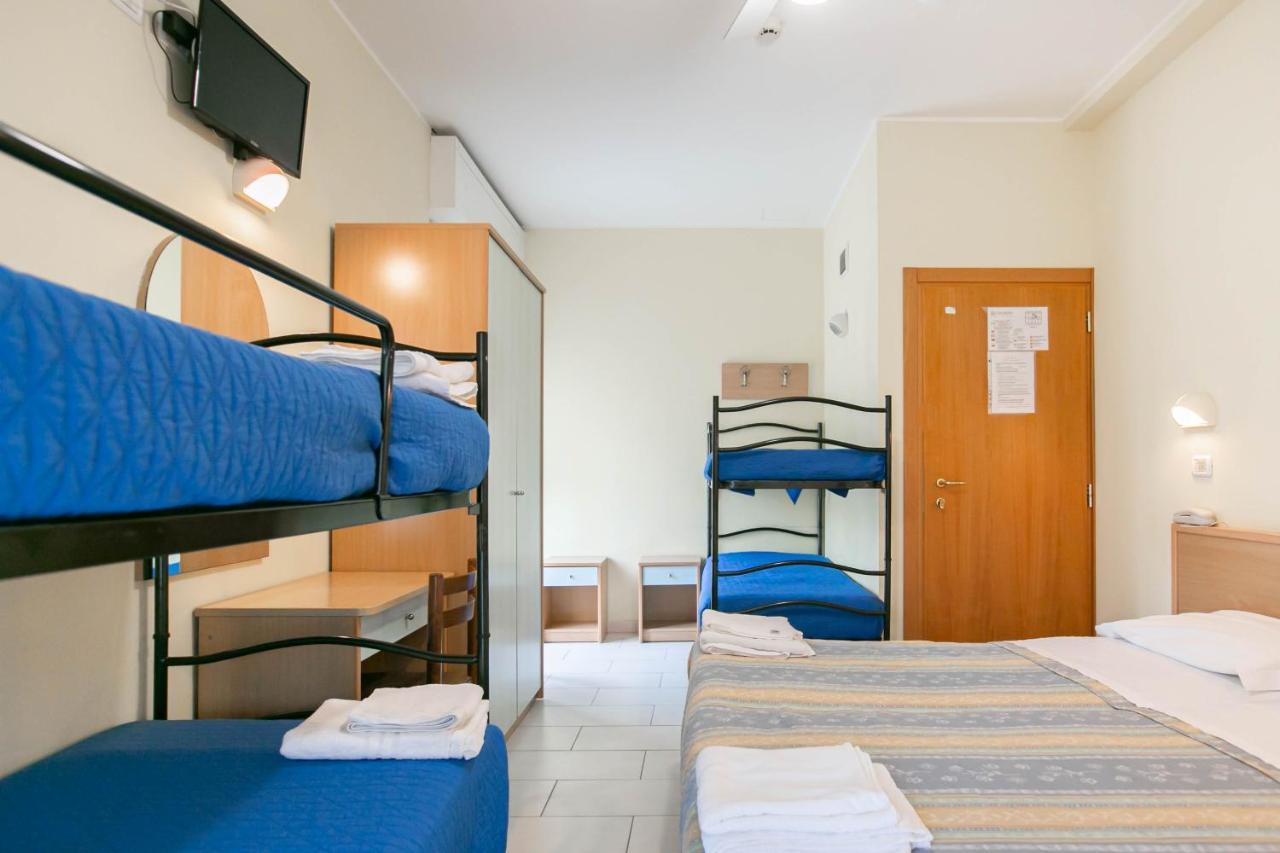 Hotel Valparaiso Rimini Exteriér fotografie